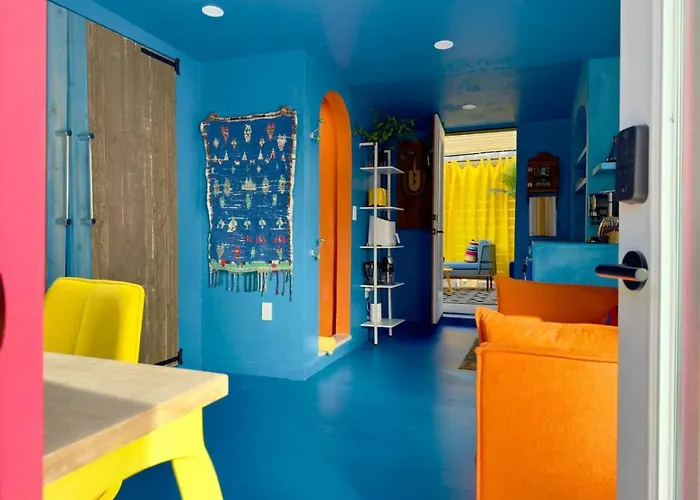 Hostwise - Le Petit Riad, A Moroccan Oasis Pittsburgh
