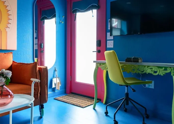 Hostwise - Le Petit Riad, A Moroccan Oasis